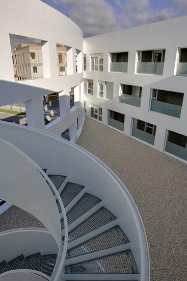 Apartamentos Irenaz Vitoria-Gasteiz Exterior photo
